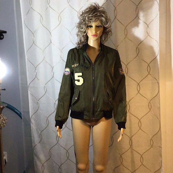Rue21 bomber jacket - Picture 2 of 8